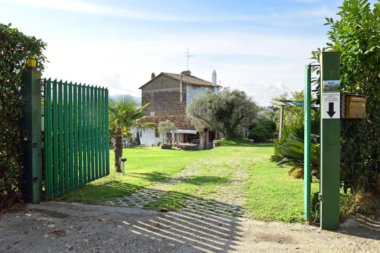 La Finestra Di Umberto Vicino Al Centro Con Parcheggio Privato Bed and Breakfast Viterbo Exteriör bild