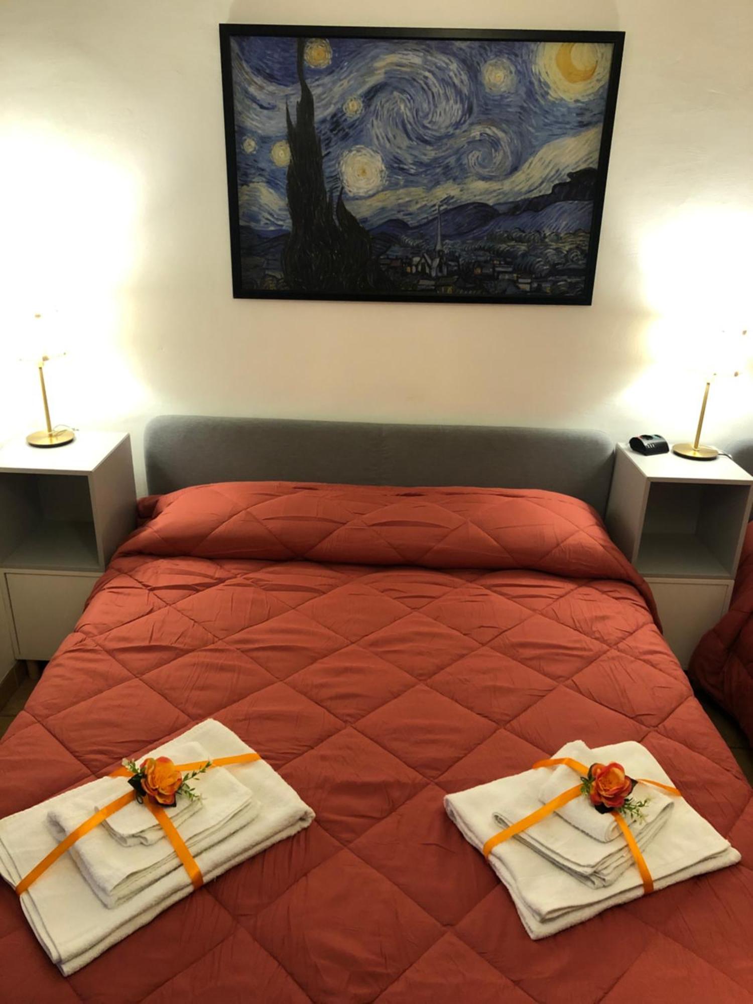 La Finestra Di Umberto Vicino Al Centro Con Parcheggio Privato Bed and Breakfast Viterbo Exteriör bild